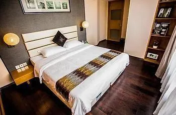 Haiyuetai Tropical View Theme Hotel 三亚 中国